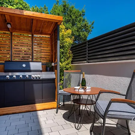 Awesome Apartment In Obrovac Feriehus Obrovac